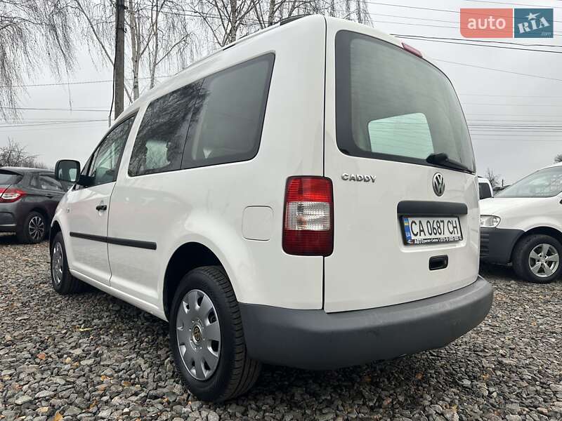 Минивэн Volkswagen Caddy 2006 в Смеле