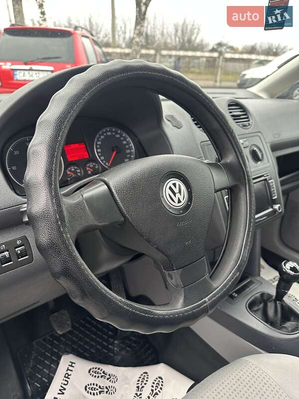 Минивэн Volkswagen Caddy 2006 в Смеле