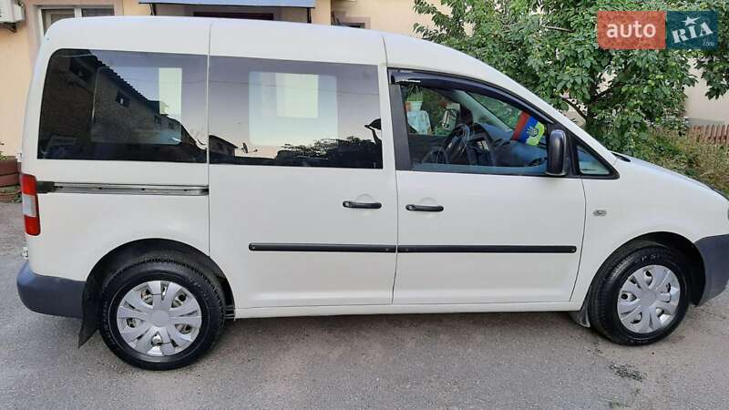 Минивэн Volkswagen Caddy 2004 в Кропивницком