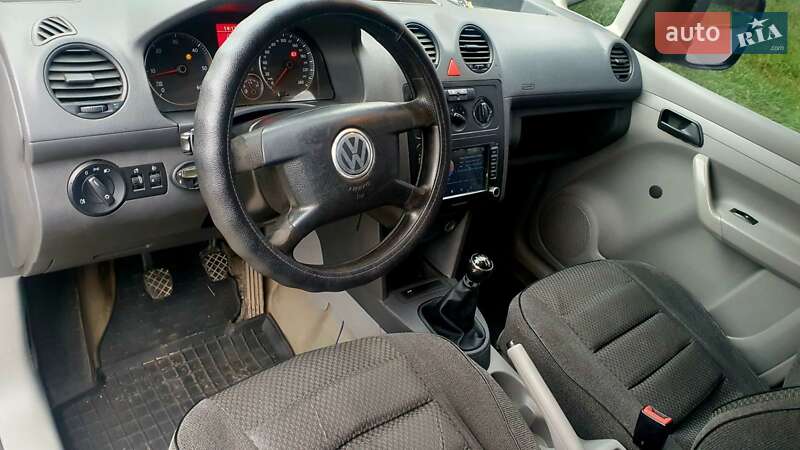 Минивэн Volkswagen Caddy 2005 в Каменском фото 14 Минивэн Volkswagen Caddy 2005 в Каменском