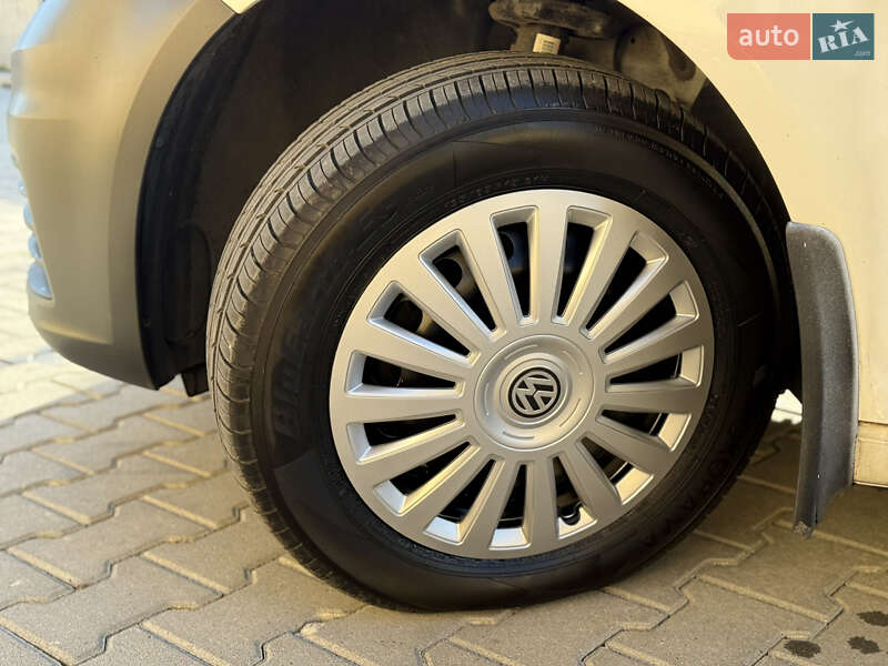 Минивэн Volkswagen Caddy 2017 в Ужгороде