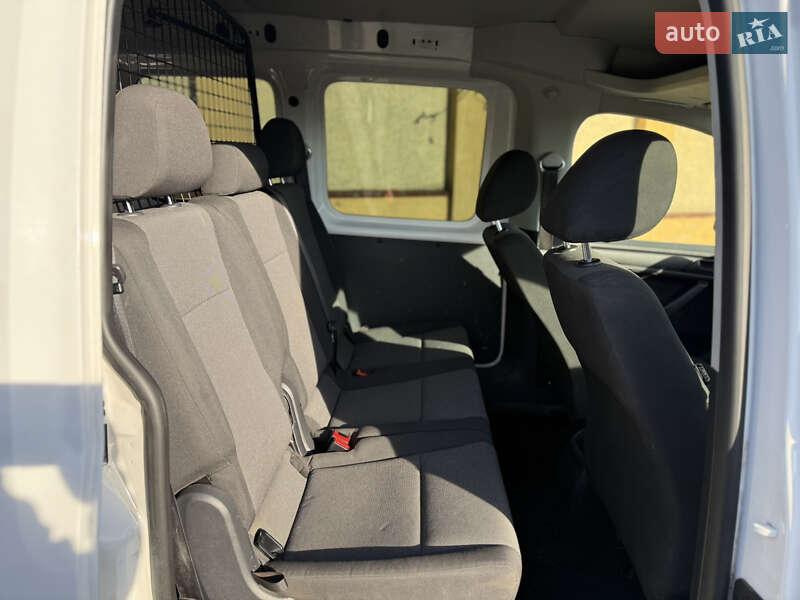 Минивэн Volkswagen Caddy 2017 в Ужгороде