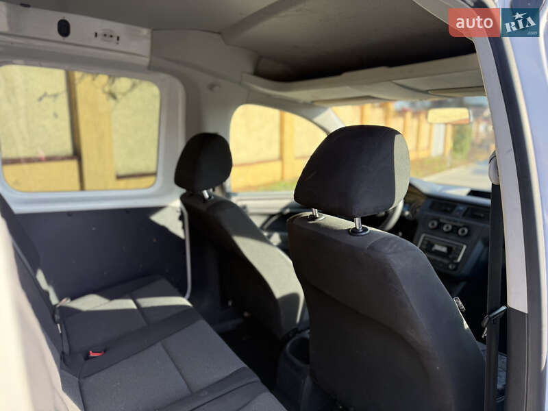Минивэн Volkswagen Caddy 2017 в Ужгороде