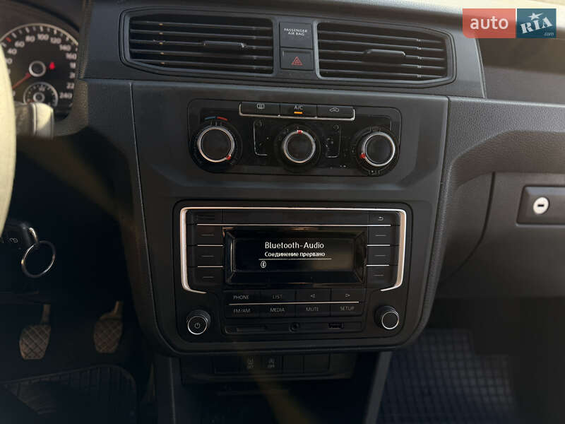 Минивэн Volkswagen Caddy 2017 в Ужгороде