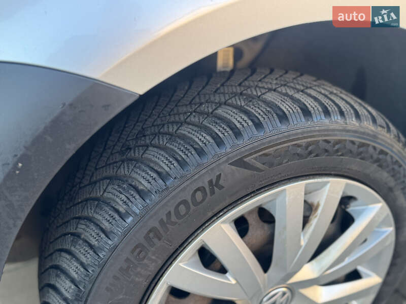 Минивэн Volkswagen Caddy 2014 в Луцке