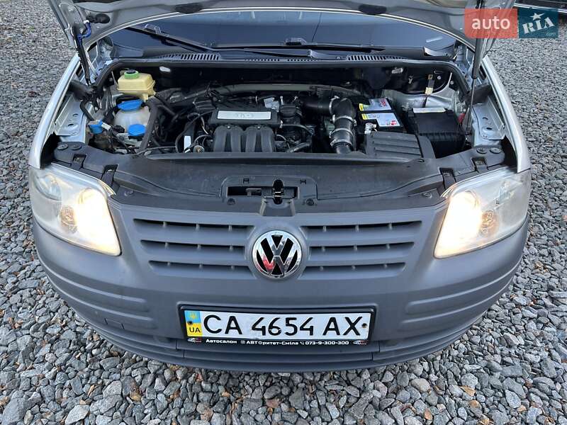 Мінівен Volkswagen Caddy 2008 в Смілі
