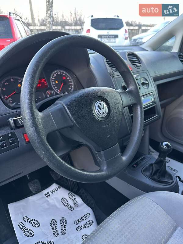 Мінівен Volkswagen Caddy 2008 в Смілі