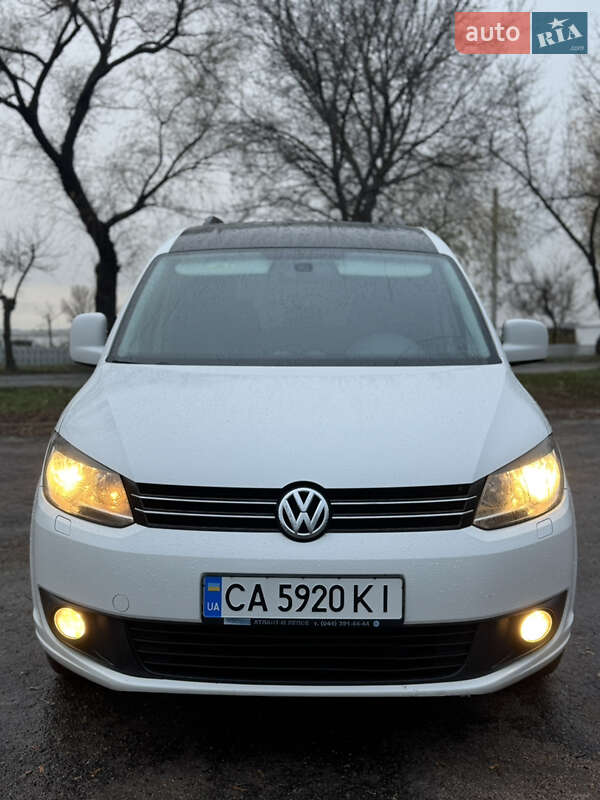 Мінівен Volkswagen Caddy 2014 в Черкасах
