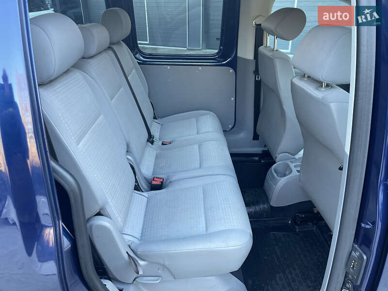 Минивэн Volkswagen Caddy 2008 в Киеве