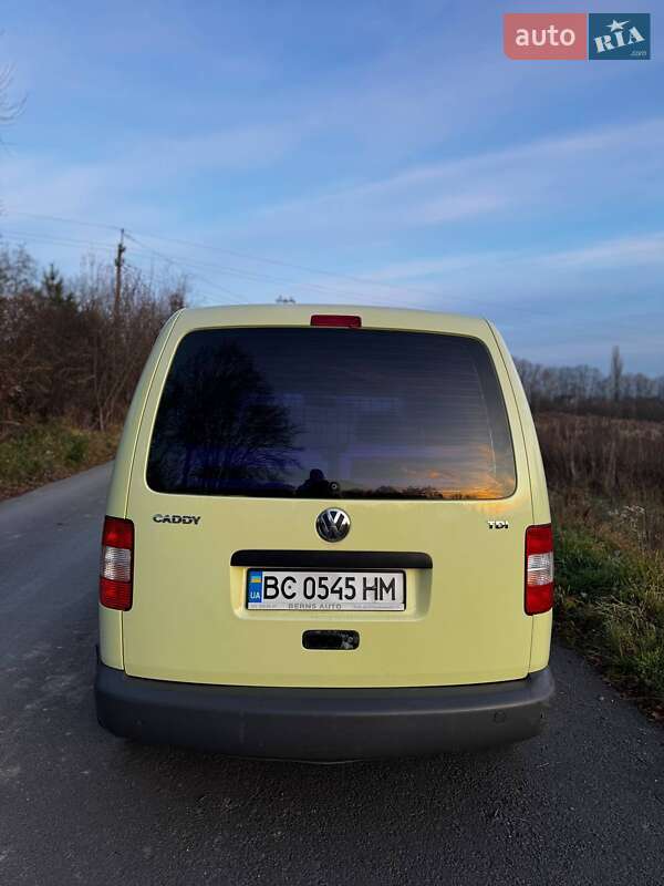 Минивэн Volkswagen Caddy 2008 в Львове