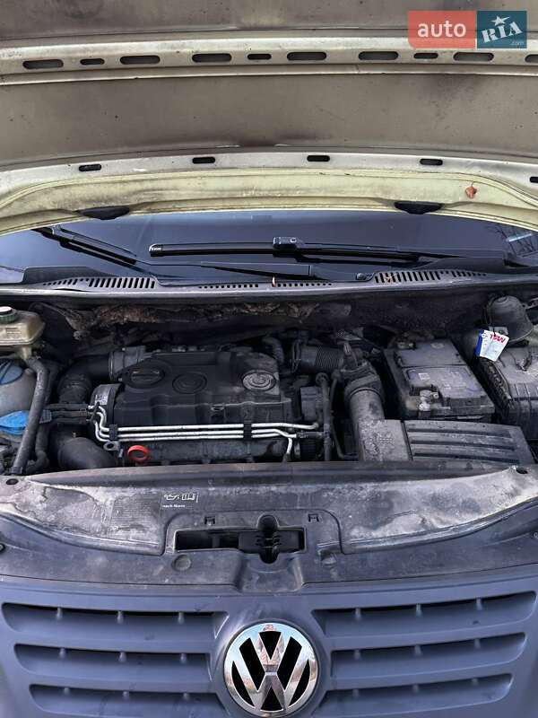 Минивэн Volkswagen Caddy 2008 в Львове