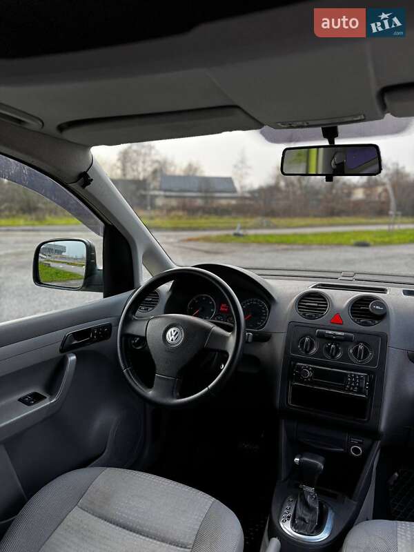 Минивэн Volkswagen Caddy 2008 в Львове