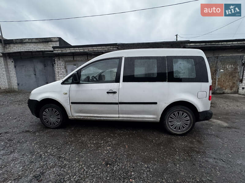 Минивэн Volkswagen Caddy 2004 в Киеве