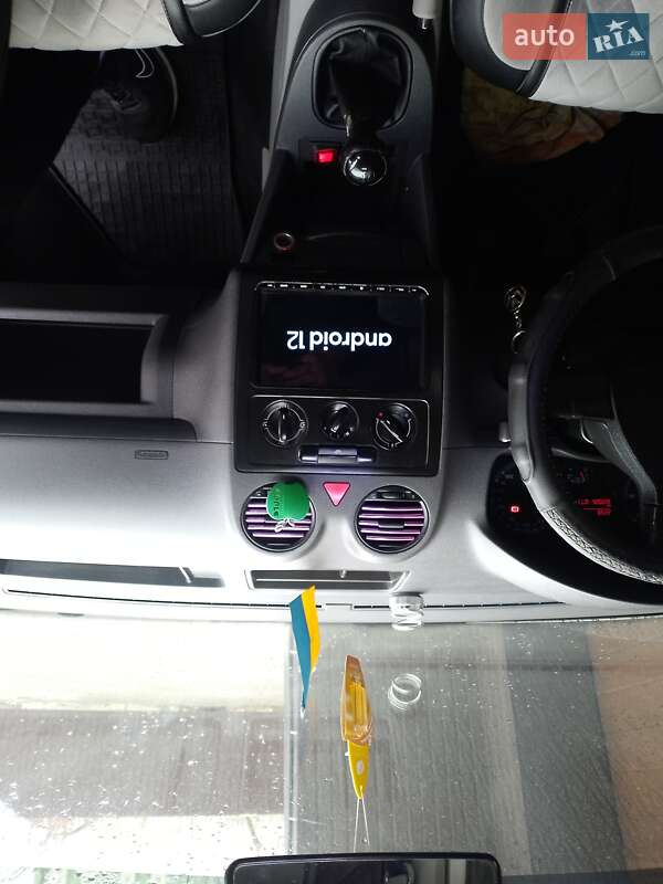 Минивэн Volkswagen Caddy 2006 в Хмельницком