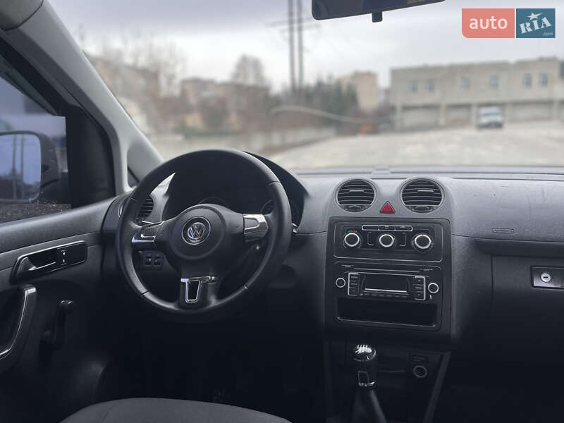 Минивэн Volkswagen Caddy 2014 в Тернополе