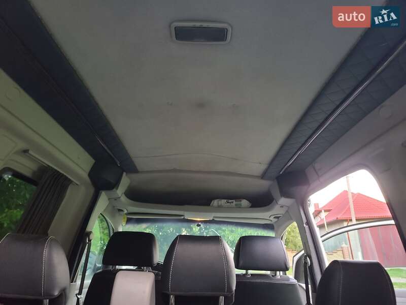 Минивэн Volkswagen Caddy 2007 в Черновцах