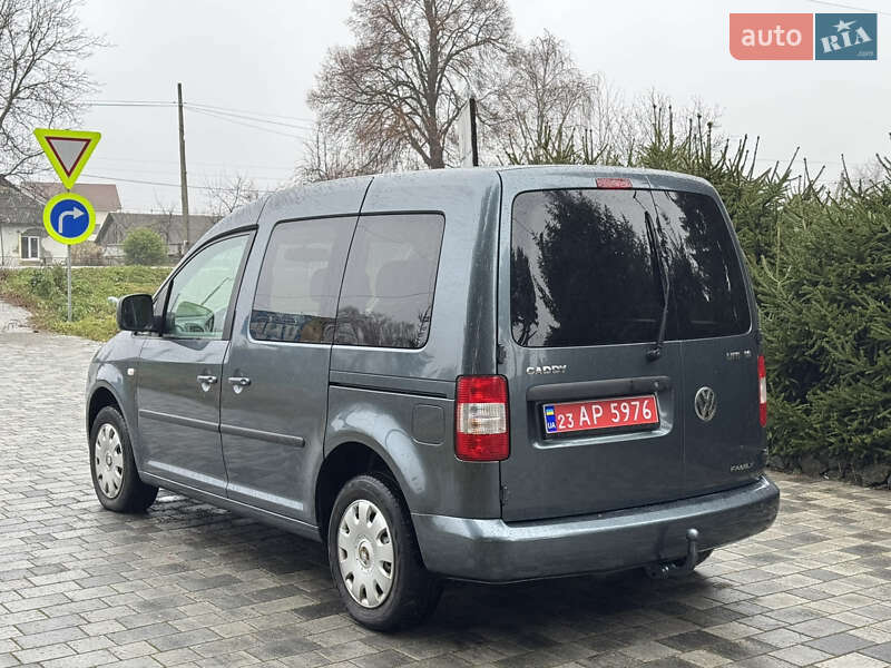 Минивэн Volkswagen Caddy 2008 в Вознесенске