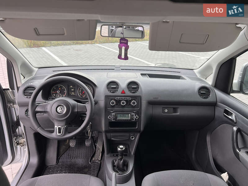 Минивэн Volkswagen Caddy 2011 в Ковеле