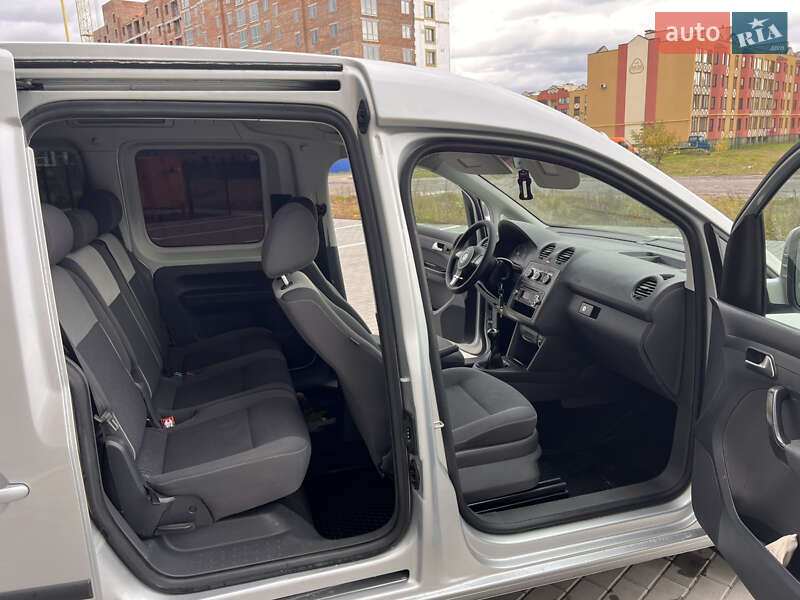 Минивэн Volkswagen Caddy 2011 в Ковеле