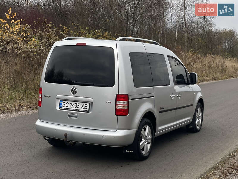 Мінівен Volkswagen Caddy 2013 в Львові