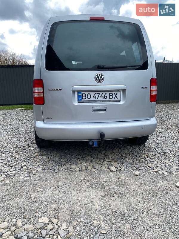Мінівен Volkswagen Caddy 2010 в Тернополі
