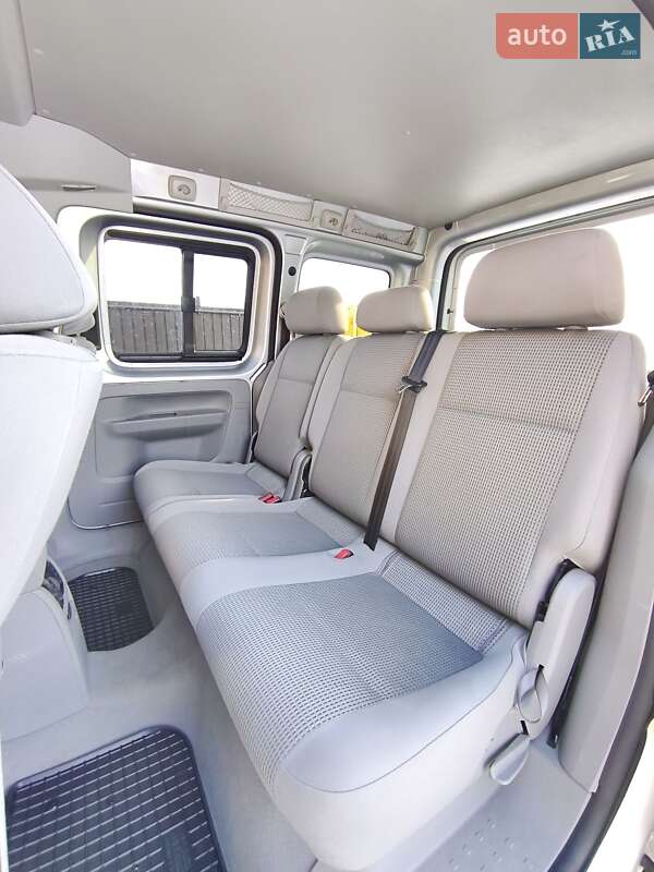 Мінівен Volkswagen Caddy 2006 в Рудки