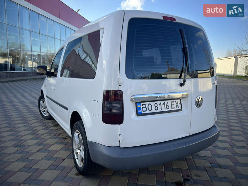 Минивэн Volkswagen Caddy 2008 в Гайсине