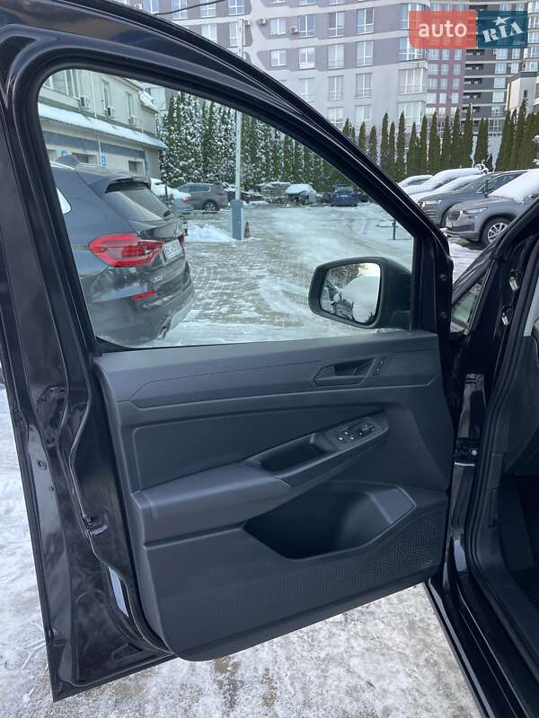 Вантажний фургон Volkswagen Caddy 2022 в Львові