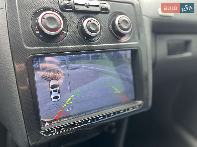 Минивэн Volkswagen Caddy 2004 в Николаеве