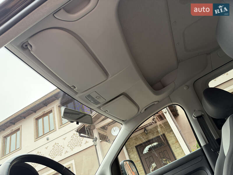 Минивэн Volkswagen Caddy 2013 в Стрые фото 47 Минивэн Volkswagen Caddy 2013 в Стрые