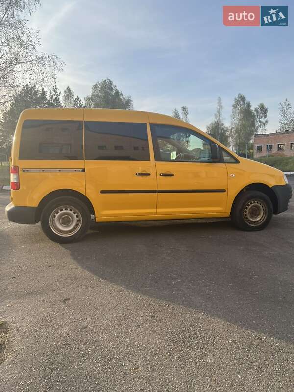 Мінівен Volkswagen Caddy 2006 в Кореці фото 4 Мінівен Volkswagen Caddy 2006 в Кореці