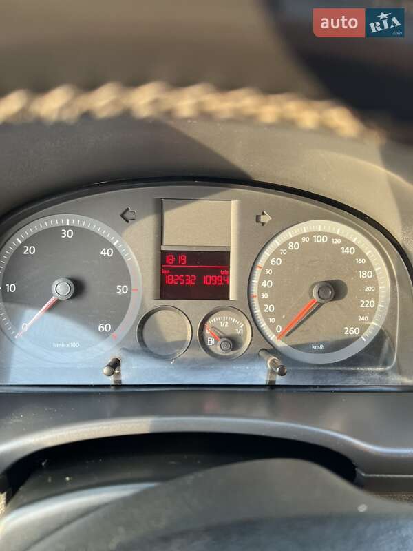 Мінівен Volkswagen Caddy 2006 в Кореці фото 8 Мінівен Volkswagen Caddy 2006 в Кореці