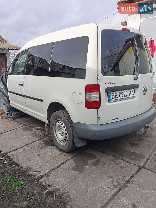 Минивэн Volkswagen Caddy 2010 в Врадиевке