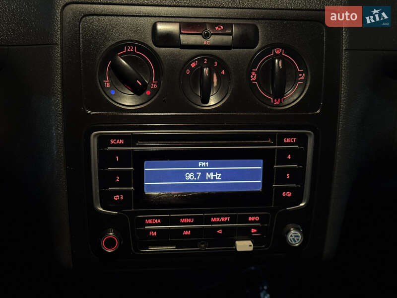 Мінівен Volkswagen Caddy 2009 в Сарнах фото 29 Мінівен Volkswagen Caddy 2009 в Сарнах