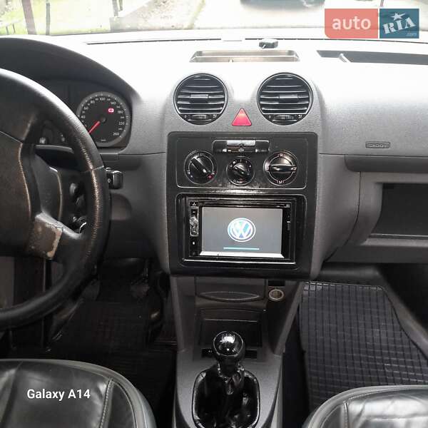 Минивэн Volkswagen Caddy 2006 в Виноградове