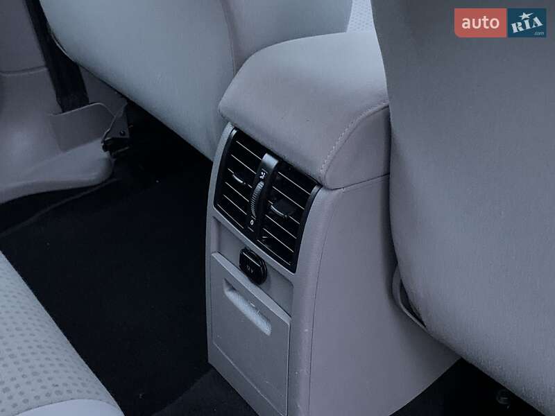 Минивэн Volkswagen Caddy 2009 в Бердичеве фото 30 Минивэн Volkswagen Caddy 2009 в Бердичеве