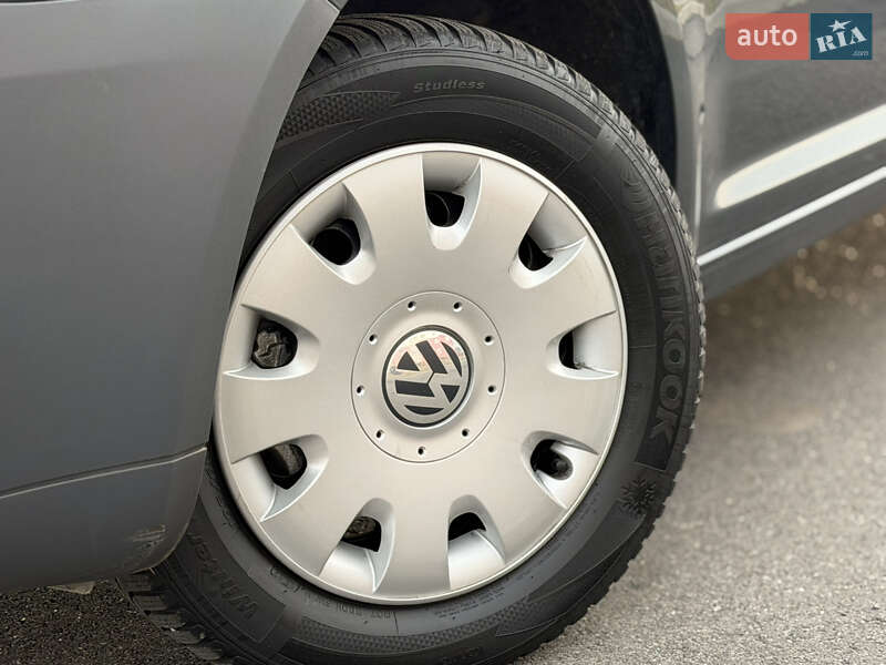 Минивэн Volkswagen Caddy 2006 в Виннице