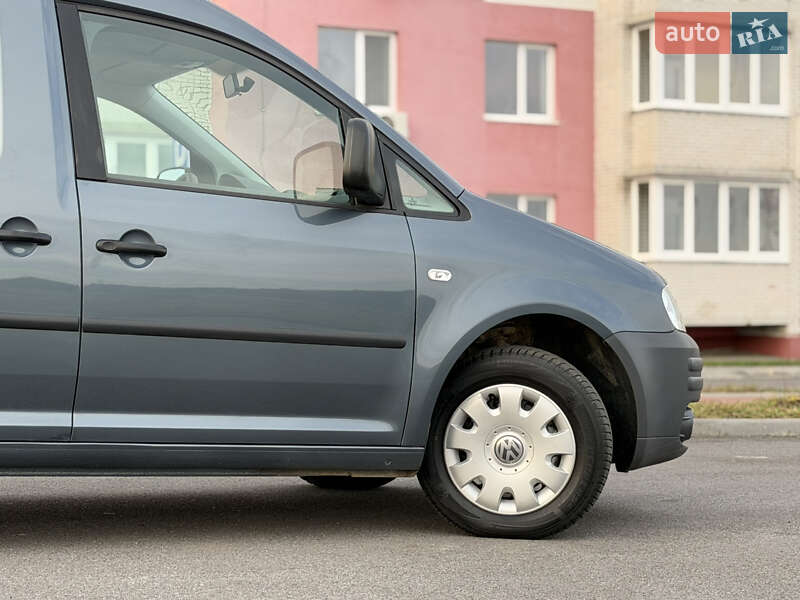 Минивэн Volkswagen Caddy 2006 в Виннице