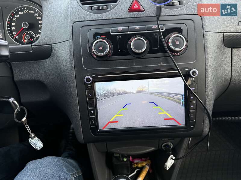 Мінівен Volkswagen Caddy 2013 в Полтаві