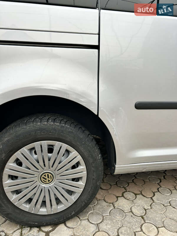 Минивэн Volkswagen Caddy 2010 в Толстом фото 6 Минивэн Volkswagen Caddy 2010 в Толстом