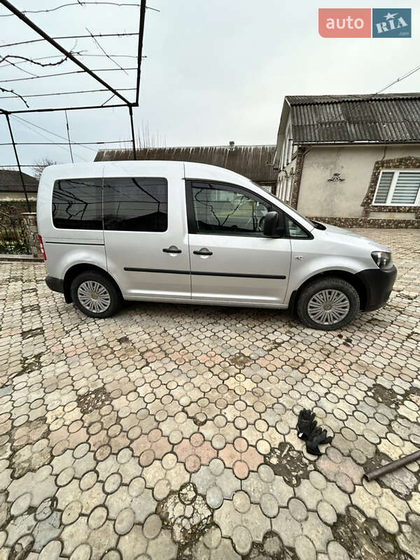 Минивэн Volkswagen Caddy 2010 в Толстом фото 20 Минивэн Volkswagen Caddy 2010 в Толстом
