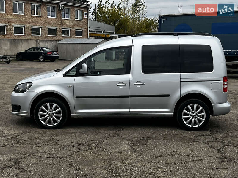 Мінівен Volkswagen Caddy 2014 в Луцьку