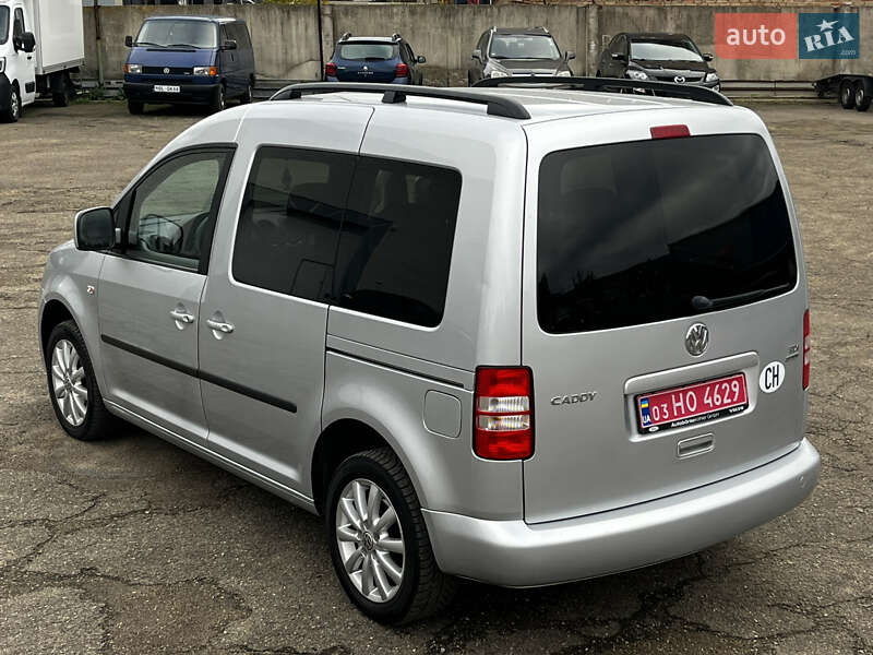 Мінівен Volkswagen Caddy 2014 в Луцьку