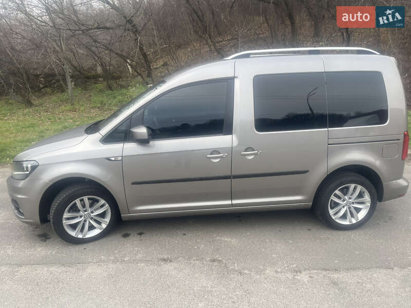 Мінівен Volkswagen Caddy 2019 в Києві