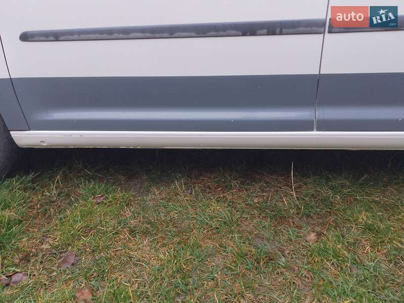 Вантажний фургон Volkswagen Caddy 2017 в Луцьку