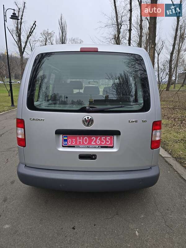 Мінівен Volkswagen Caddy 2009 в Києві