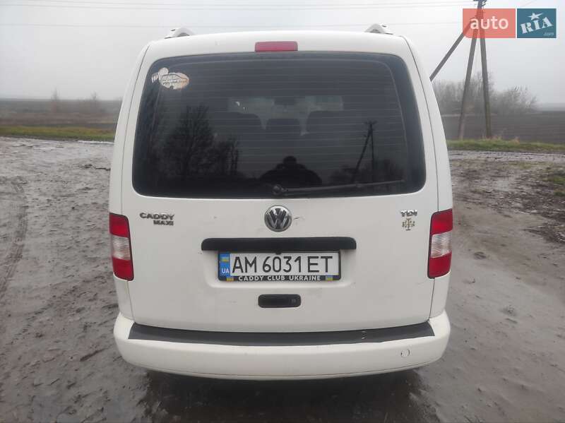 Мінівен Volkswagen Caddy 2010 в Ружині