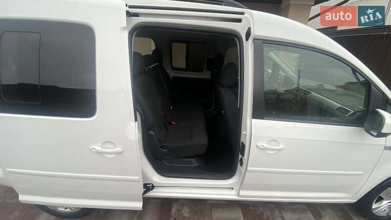 Минивэн Volkswagen Caddy 2018 в Черновцах