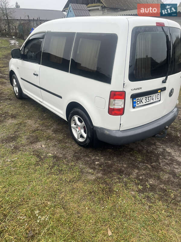 Минивэн Volkswagen Caddy 2005 в Сарнах