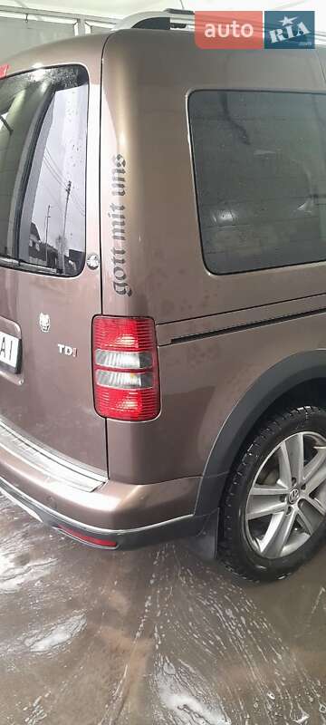 Мінівен Volkswagen Caddy 2014 в Житомирі